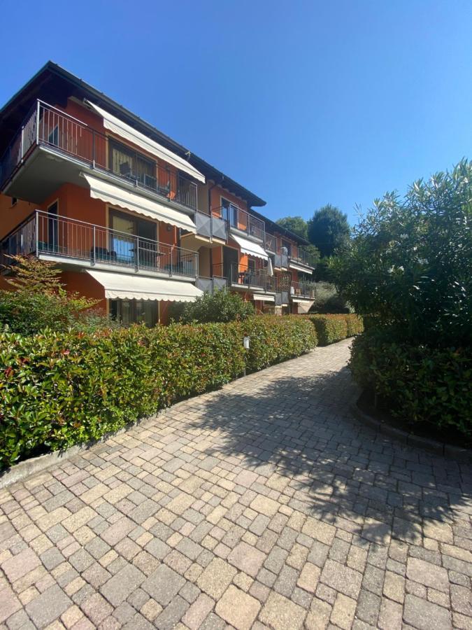 Apartamento Moro Nest Monvalle Exterior foto